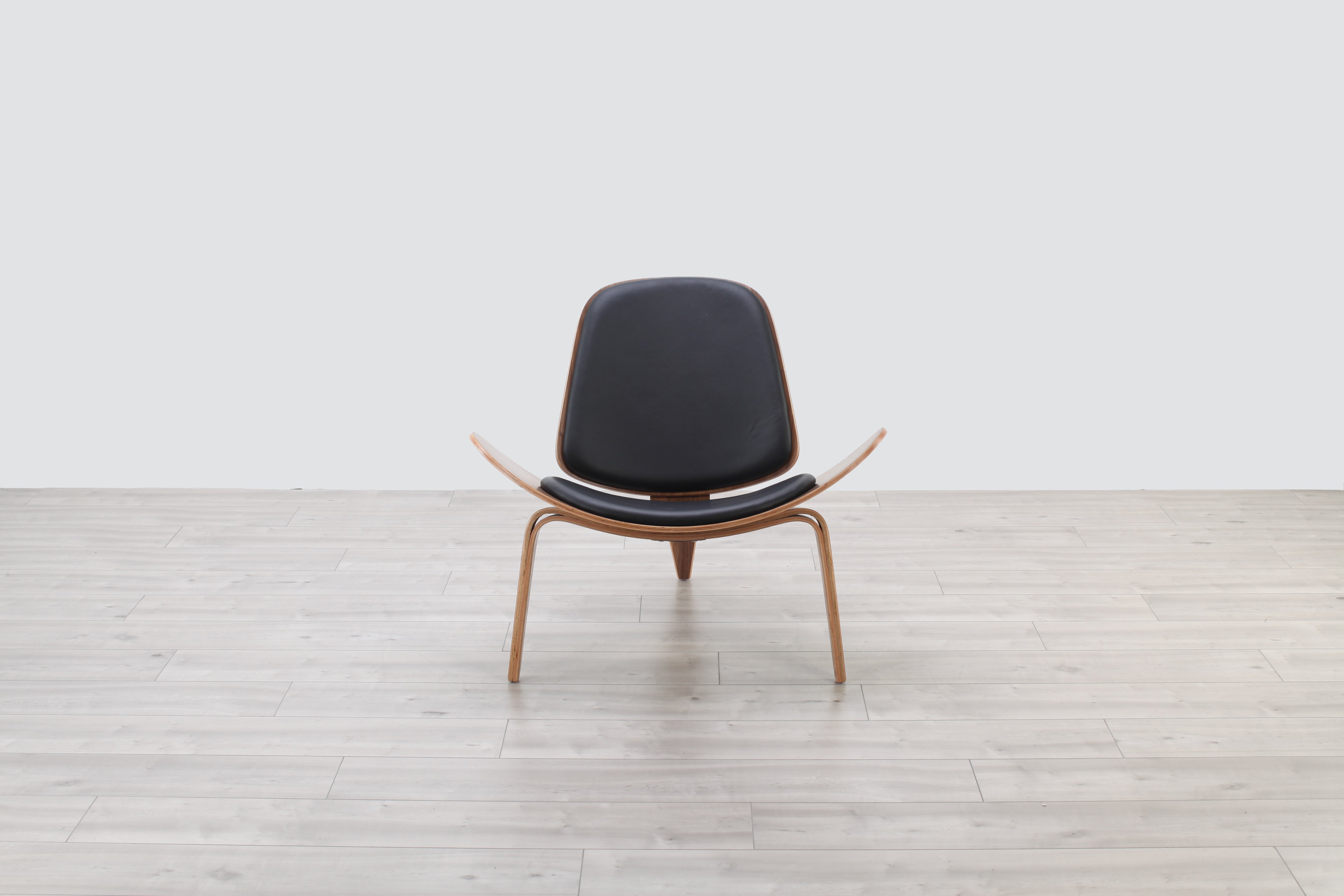 Shell Walnut Chair – Modern Concept