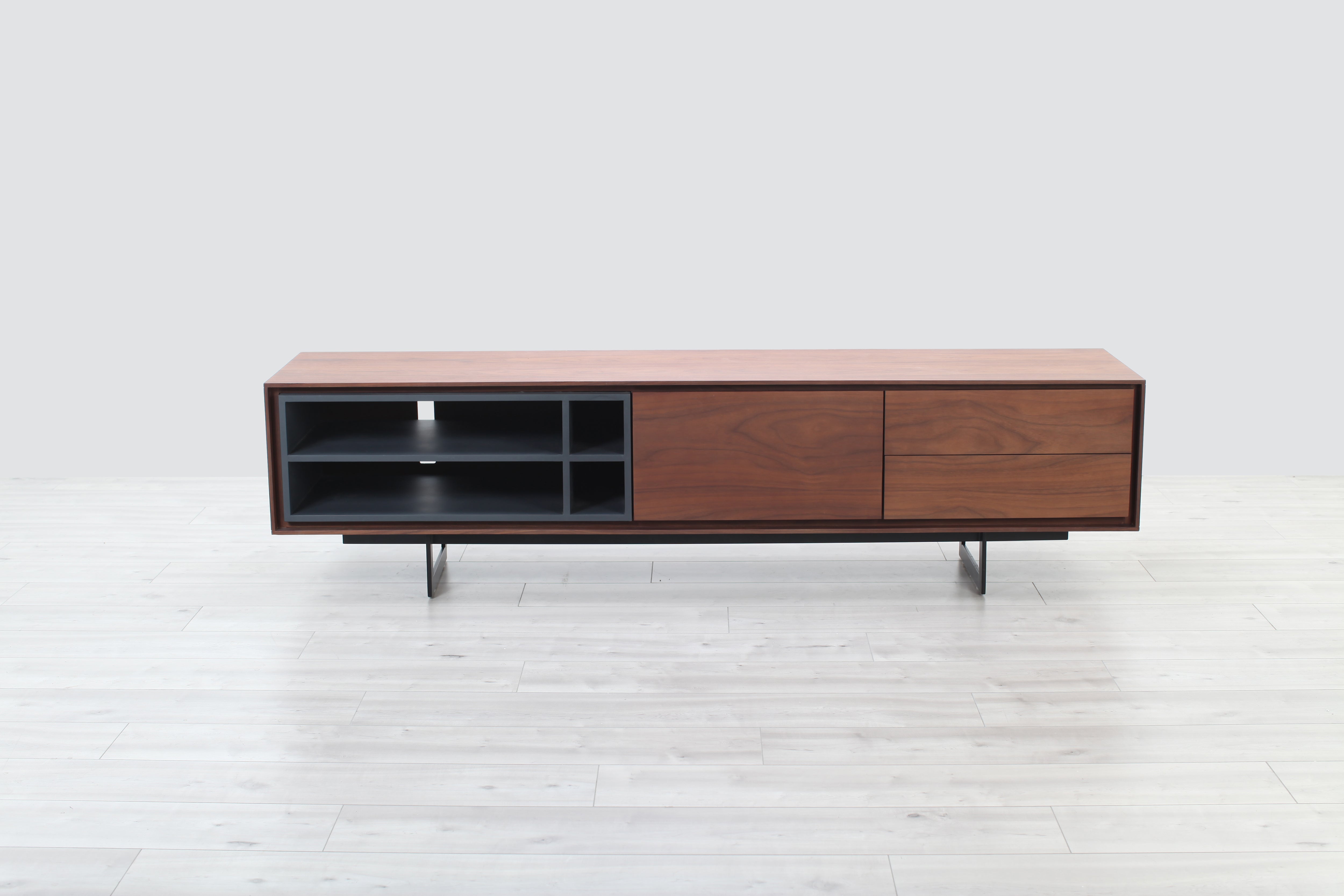 Riley Modern Walnut TV Stand – Modern Concept
