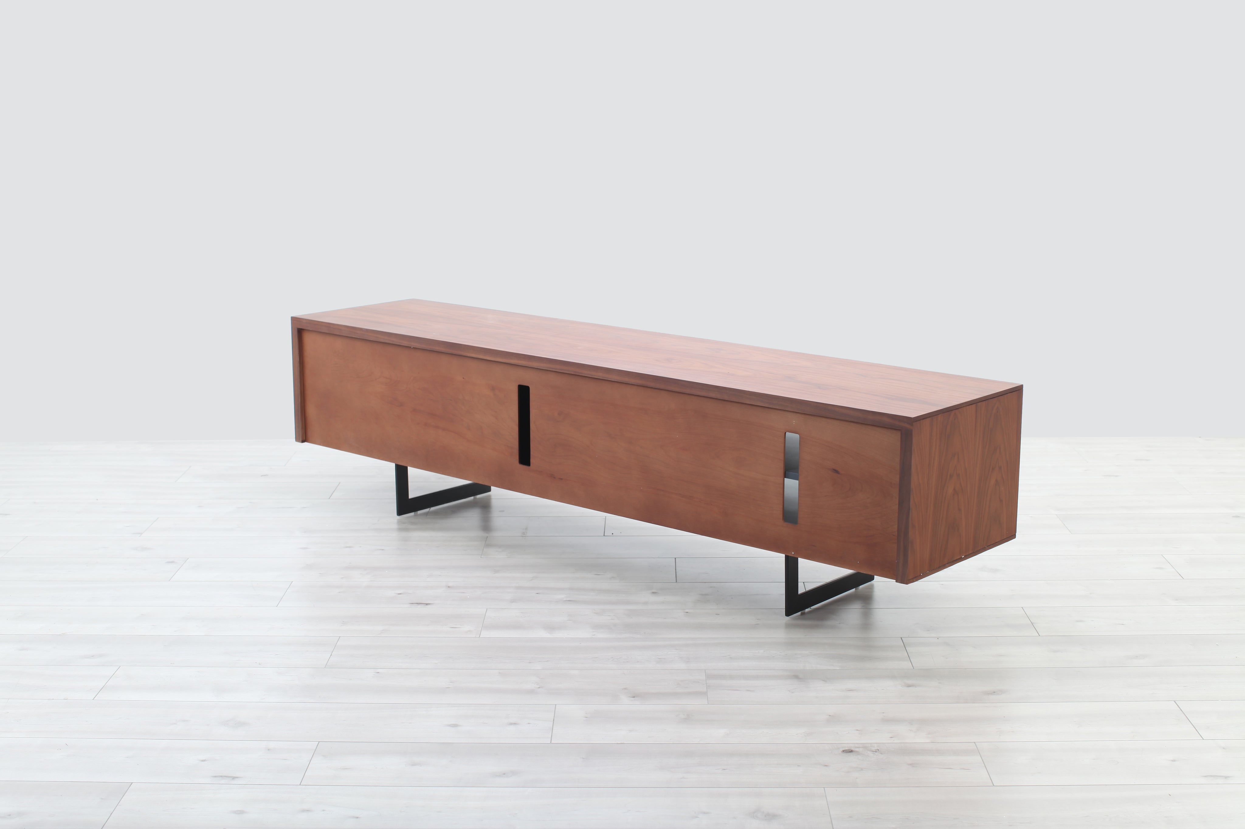 Riley Modern Walnut TV Stand – Modern Concept